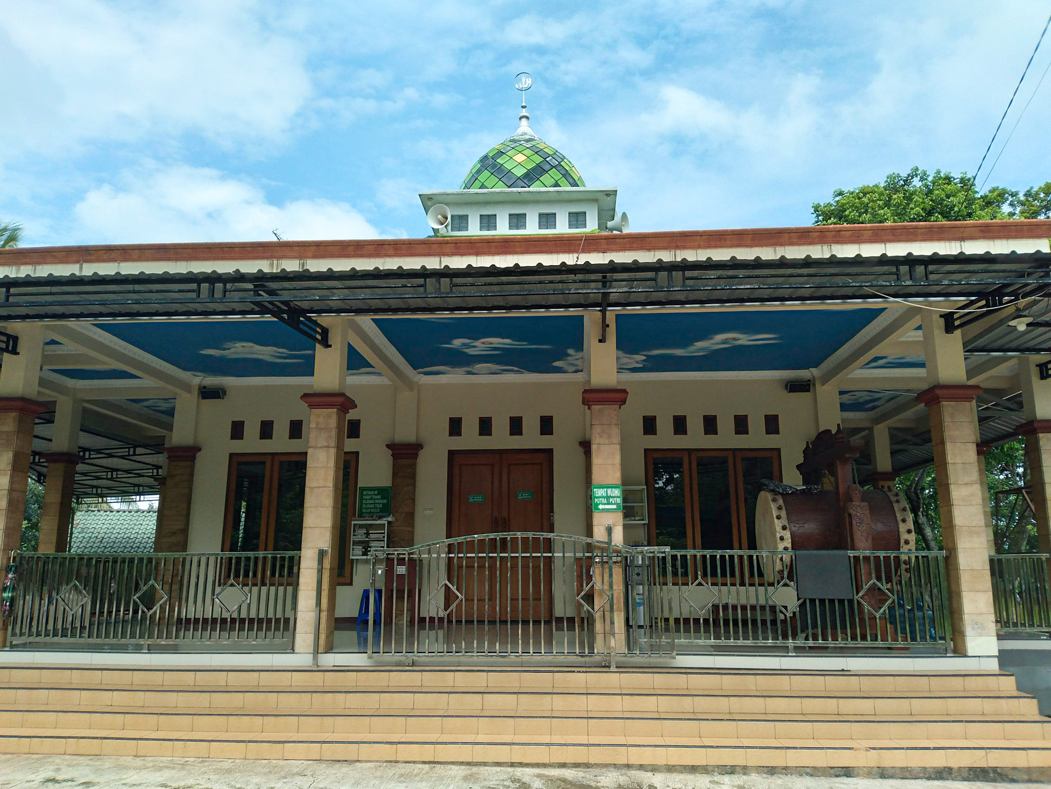 Masjid Dusun